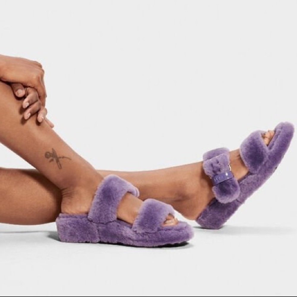 💜UGG fuzz yeah purple slide sandals shearling